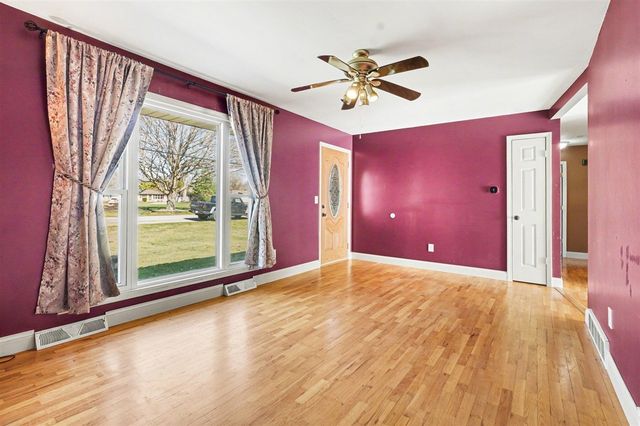 5432 Rimmel Drive, Vicksburg, MI 49097