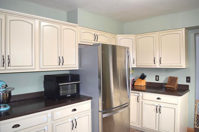 71 Simpson Drive, Huntington, WV 25705