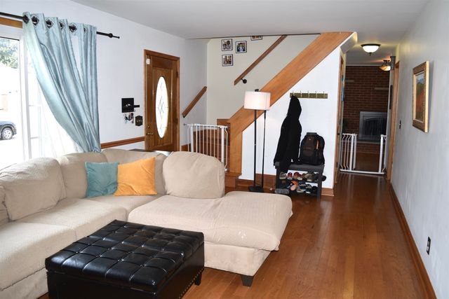 71 Simpson Drive, Huntington, WV 25705