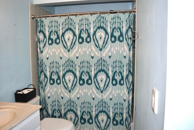 71 Simpson Drive, Huntington, WV 25705