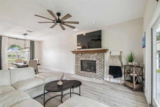 2810 FOREST CLUB DRIVE, Plant City, FL 33566