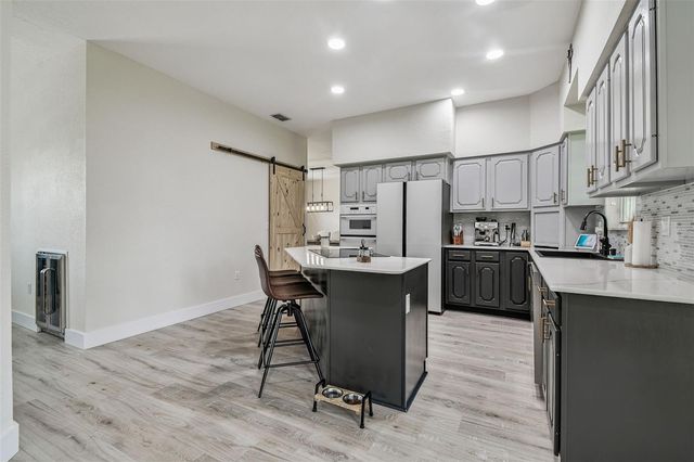 2810 FOREST CLUB DRIVE, Plant City, FL 33566