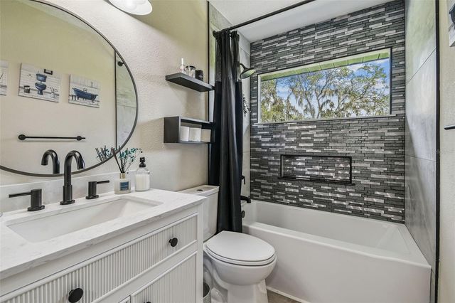 2810 FOREST CLUB DRIVE, Plant City, FL 33566