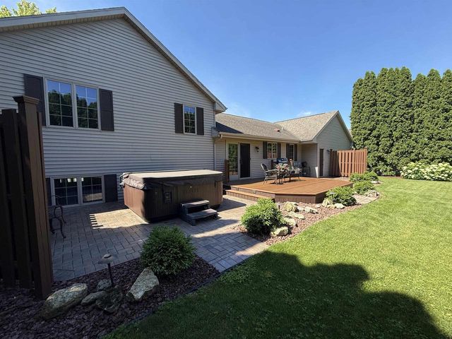 3503 Candlewood Drive, Janesville, WI 53546