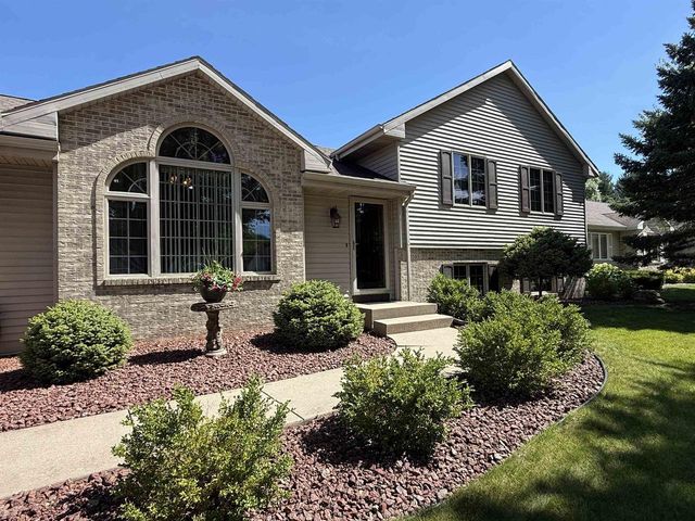 3503 Candlewood Drive, Janesville, WI 53546