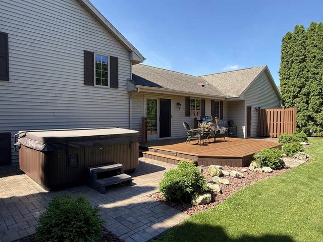 3503 Candlewood Drive, Janesville, WI 53546