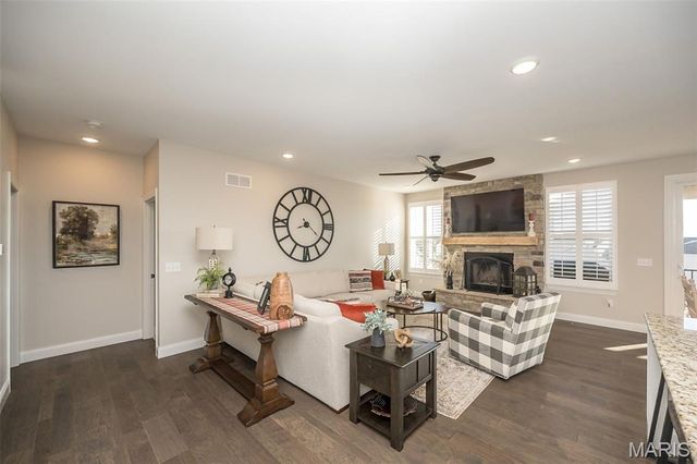 139 Alta Mira Court, O'fallon, MO 63367