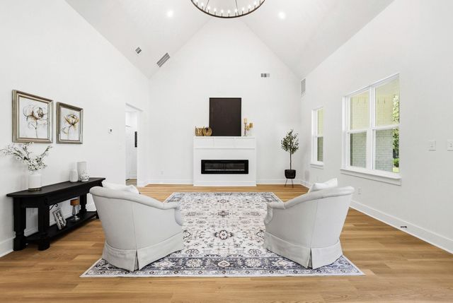 299 Bent Oak Dr., Pottsboro, TX 75076