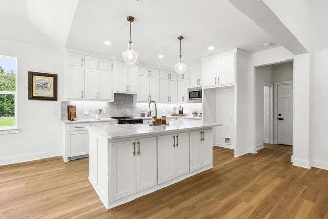 299 Bent Oak Dr., Pottsboro, TX 75076