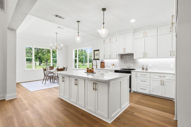 299 Bent Oak Dr., Pottsboro, TX 75076