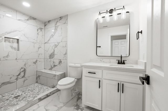 299 Bent Oak Dr., Pottsboro, TX 75076