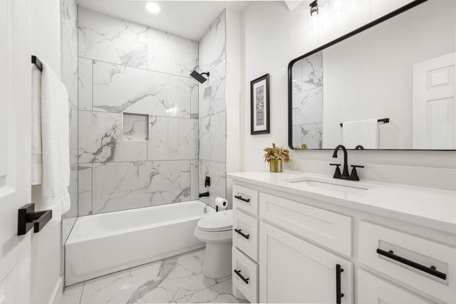 299 Bent Oak Dr., Pottsboro, TX 75076