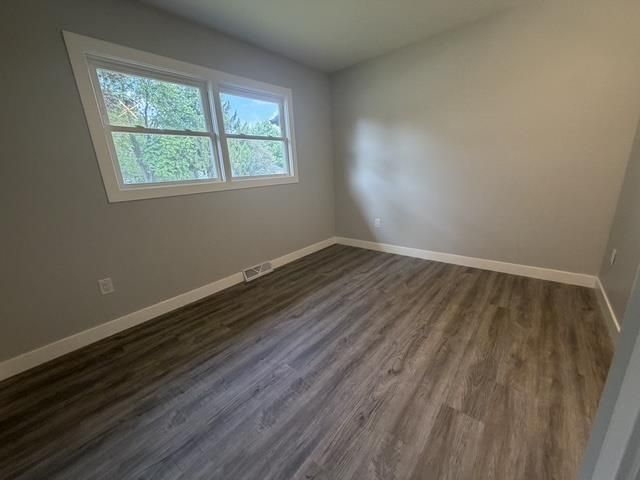 101 Sunset Drive, Clintonville, WI 54929