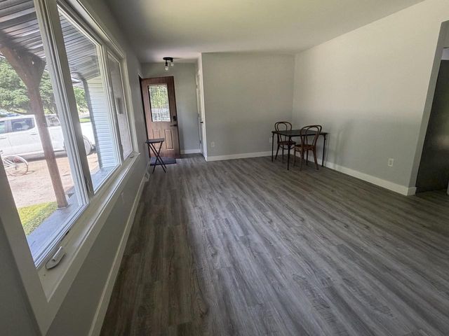 101 Sunset Drive, Clintonville, WI 54929