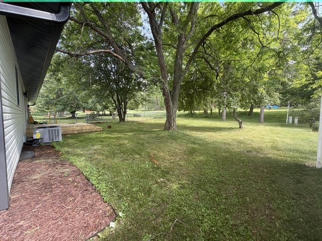 101 Sunset Drive, Clintonville, WI 54929
