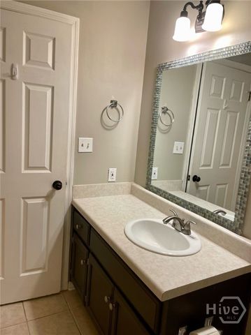 100 Downing G, Athens, GA 30606