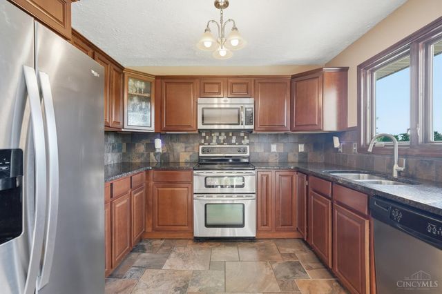 4831 Trenton Franklin Road, Middletown, OH 45042