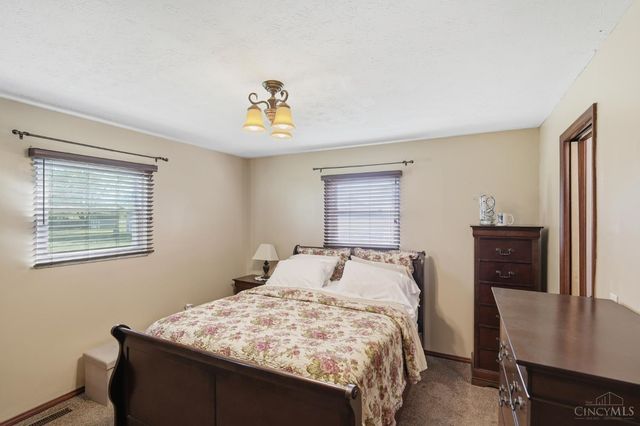 4831 Trenton Franklin Road, Middletown, OH 45042
