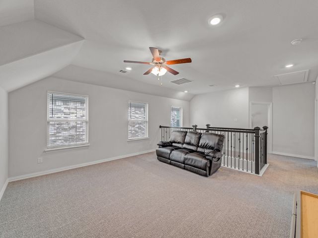 1144 Western Yarrow Avenue, Justin, TX 76247