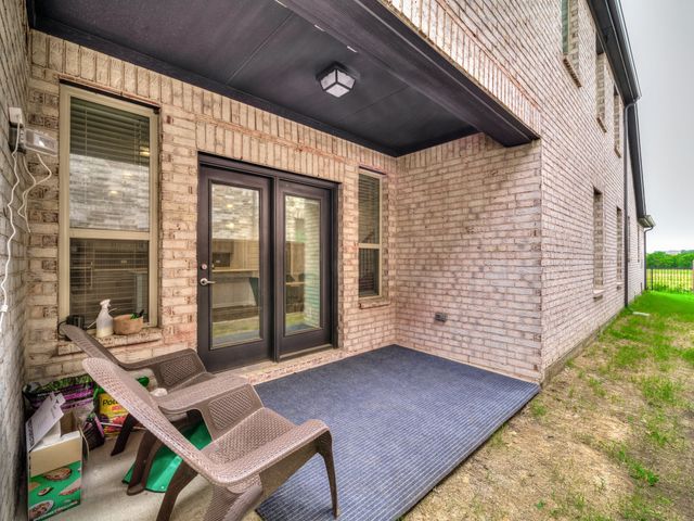 1144 Western Yarrow Avenue, Justin, TX 76247