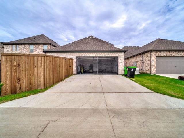 1144 Western Yarrow Avenue, Justin, TX 76247