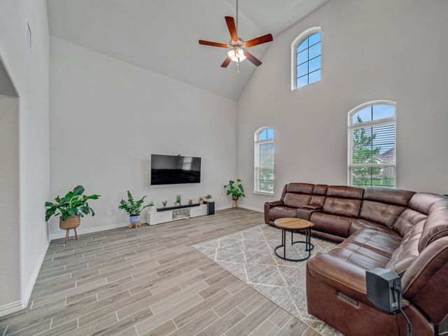 1144 Western Yarrow Avenue, Justin, TX 76247