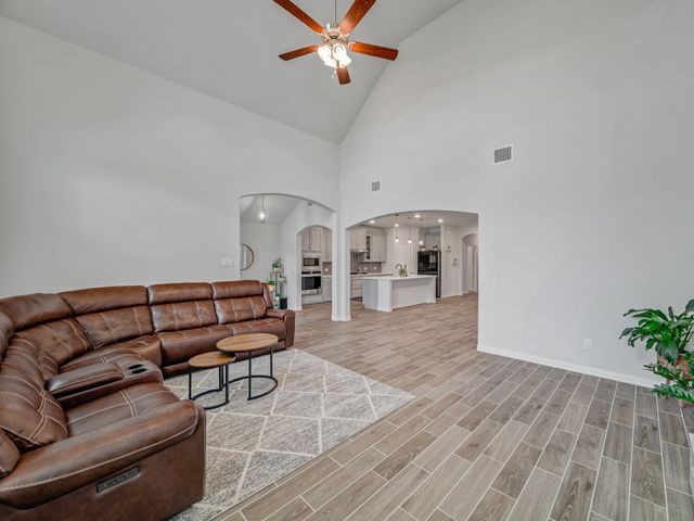 1144 Western Yarrow Avenue, Justin, TX 76247