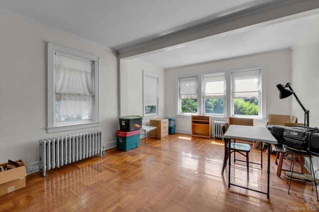 164-01 84th Avenue, Jamaica, NY 11432