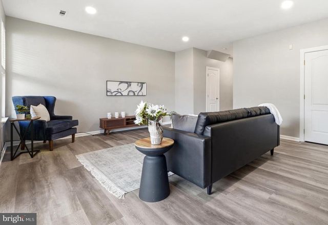 13365 FERRY LANDING LN, Woodbridge, VA 22191