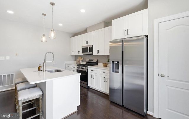 13365 FERRY LANDING LN, Woodbridge, VA 22191