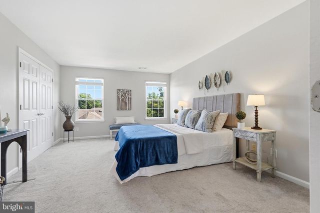 13365 FERRY LANDING LN, Woodbridge, VA 22191