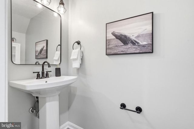 13365 FERRY LANDING LN, Woodbridge, VA 22191
