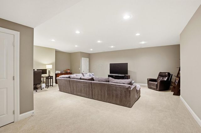 3638 Foresta Grand Drive, Powell, OH 43065