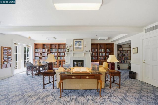 1860 Tice Creek Dr 1210, Walnut Creek, CA 94595