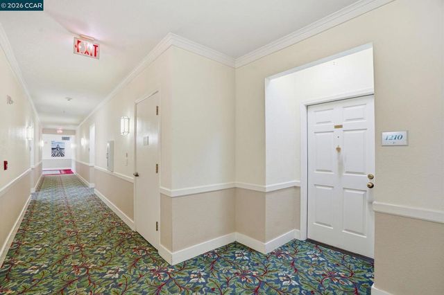 1860 Tice Creek Dr 1210, Walnut Creek, CA 94595