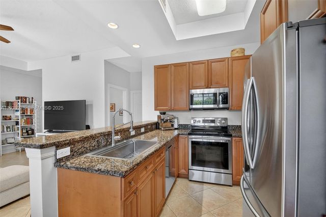 418 N Federal Hwy 26, Lake Worth, FL 33460