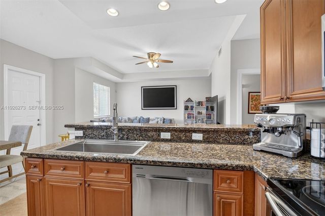 418 N Federal Hwy 26, Lake Worth, FL 33460