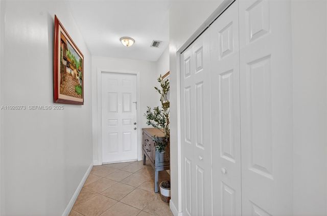 418 N Federal Hwy 26, Lake Worth, FL 33460