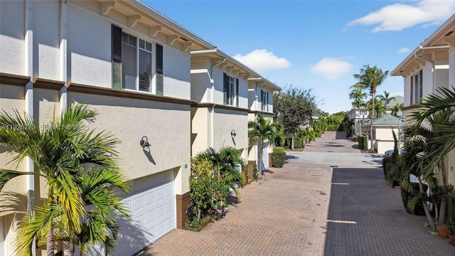 418 N Federal Hwy 26, Lake Worth, FL 33460