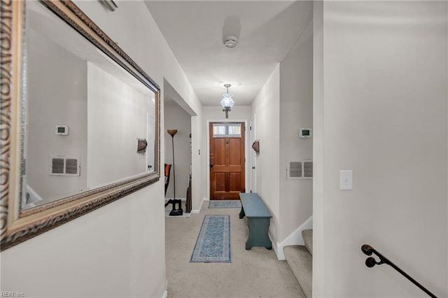 532 Hornell LN, Virginia Beach, VA 23452