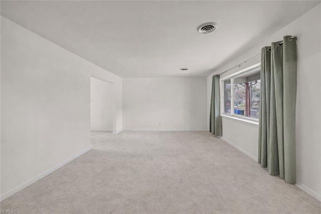 532 Hornell LN, Virginia Beach, VA 23452