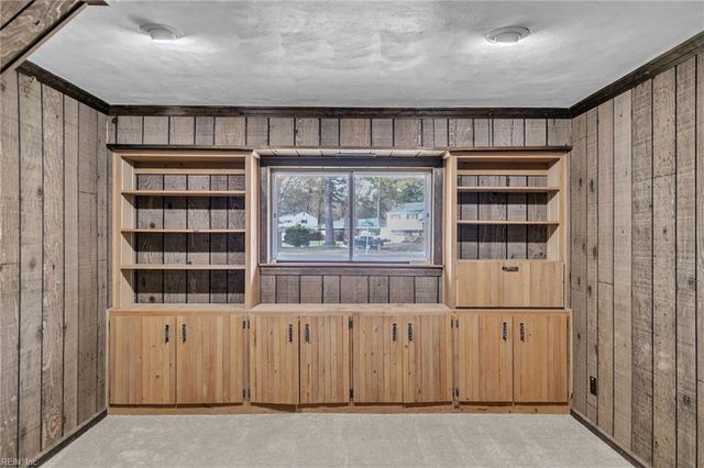 532 Hornell LN, Virginia Beach, VA 23452