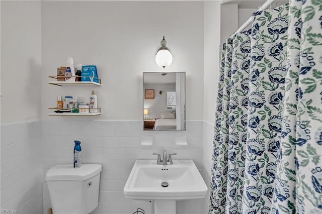 532 Hornell LN, Virginia Beach, VA 23452