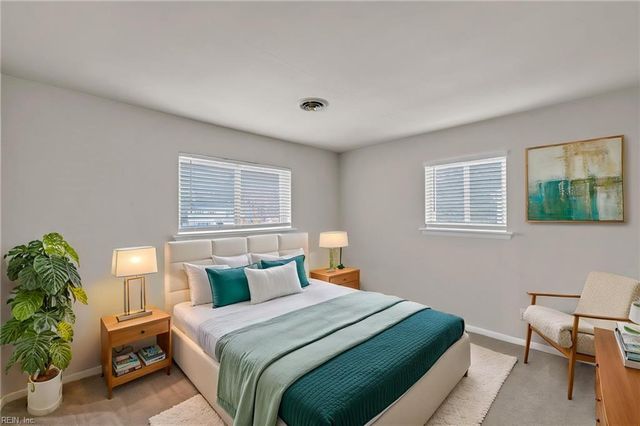 532 Hornell LN, Virginia Beach, VA 23452