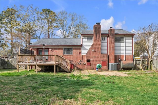 532 Hornell LN, Virginia Beach, VA 23452