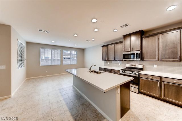 2552 Sable Creek Street, Henderson, NV 89044