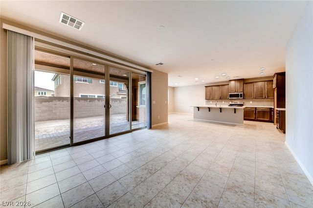 2552 Sable Creek Street, Henderson, NV 89044