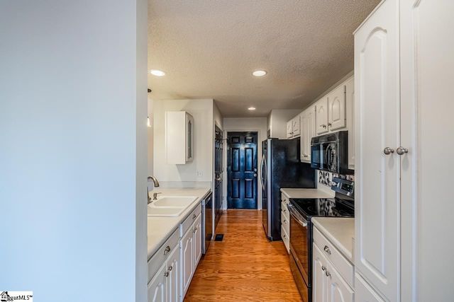 353 Worthington Circle, Spartanburg, SC 29303