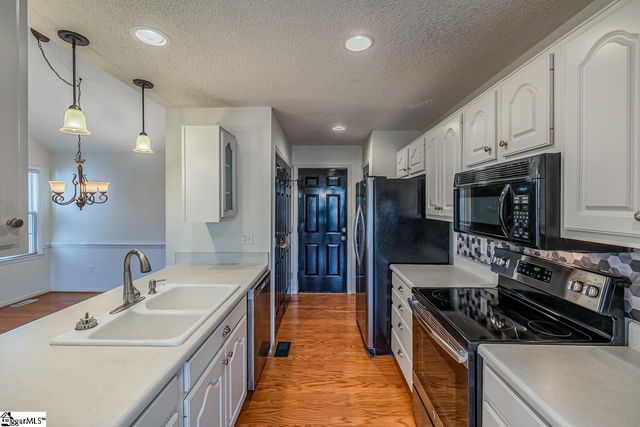 353 Worthington Circle, Spartanburg, SC 29303