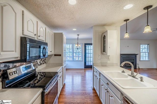 353 Worthington Circle, Spartanburg, SC 29303